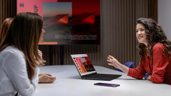 ThinkPad e la tecnologia "calma": quando il design riduce lo stress digitale